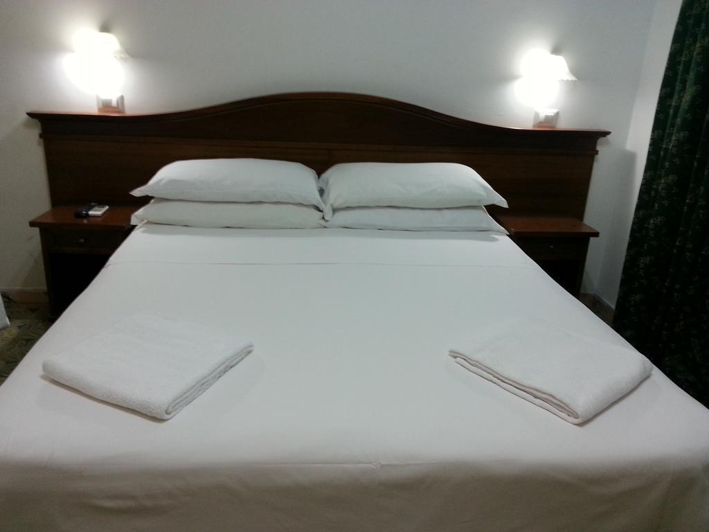 Guesthouse Alex II 罗马 外观 照片