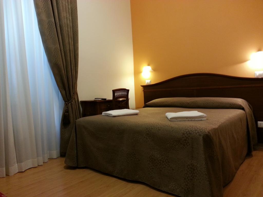 Guesthouse Alex II 罗马 外观 照片