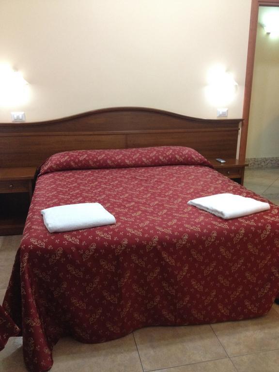 Guesthouse Alex II 罗马 客房 照片