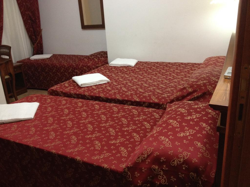 Guesthouse Alex II 罗马 客房 照片